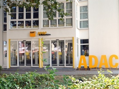 Bilder ADAC Geschäftsstelle und Reisebüro