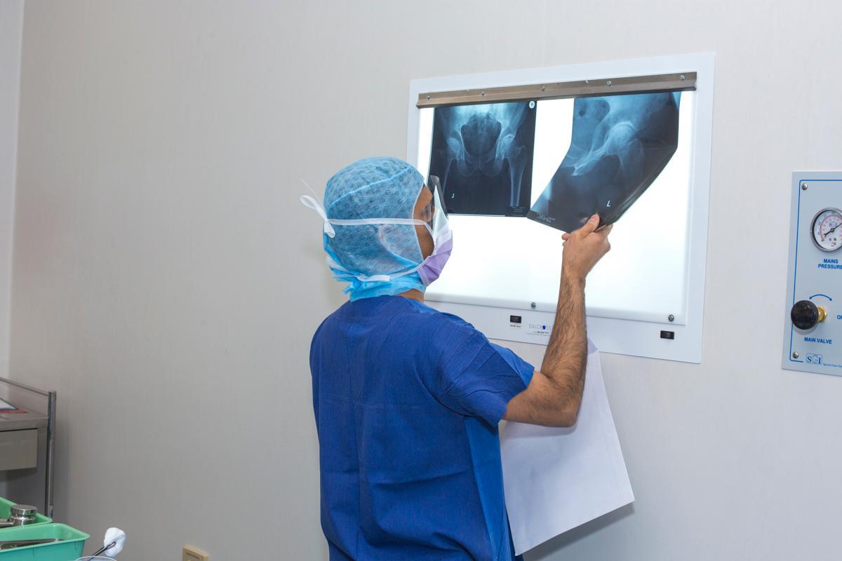 Images Ozorthopaedics - Dr. Ikram Nizam Hip and Knee Surgeon Melbourne