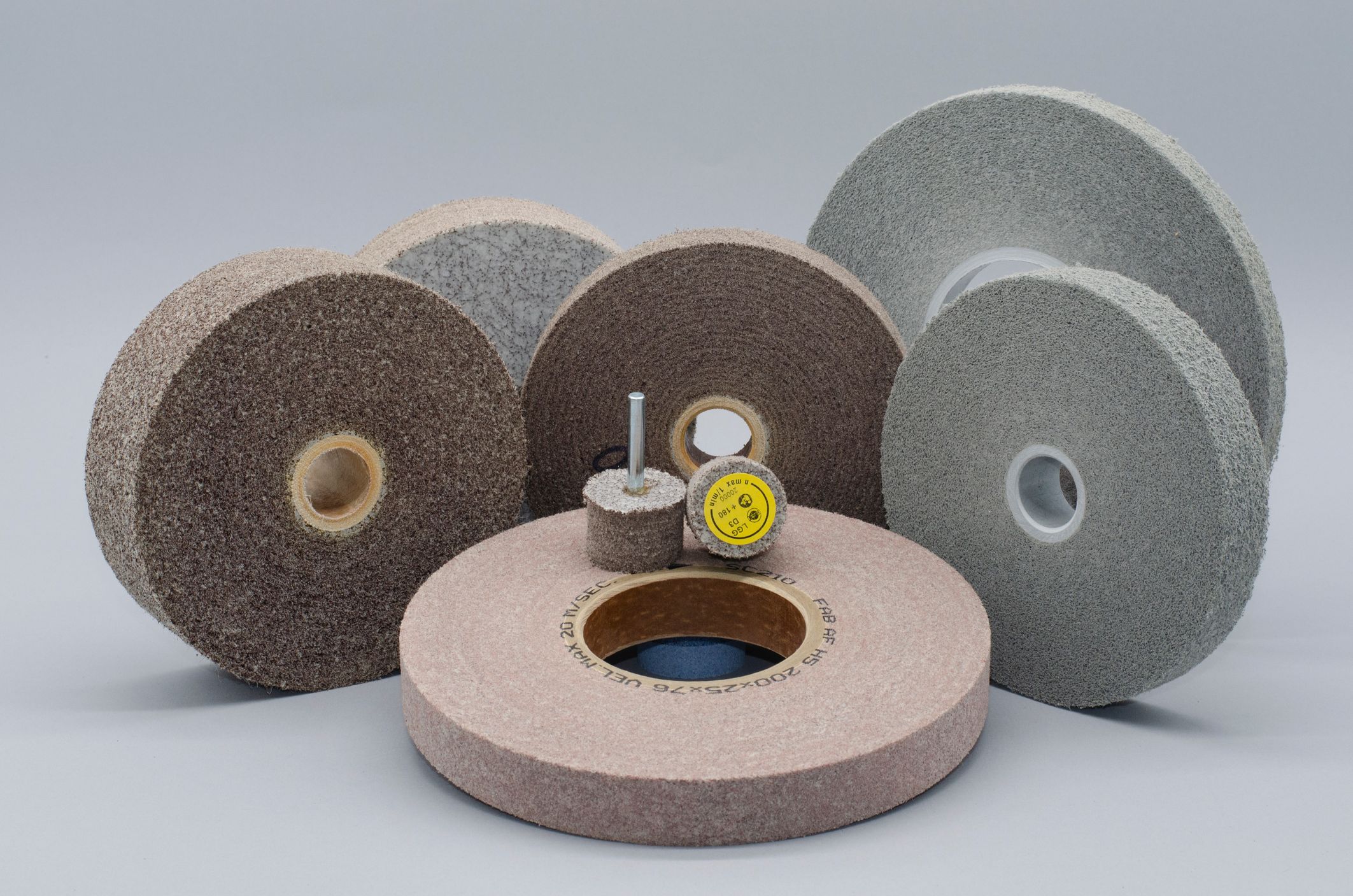 Bilder Etter Abrasives AG / SA