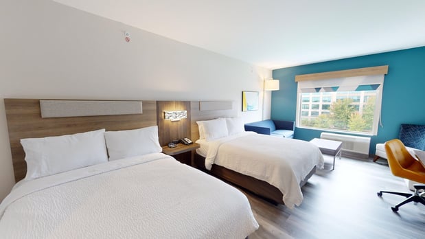 Images Holiday Inn Express & Suites Chicago Schaumburg by IHG