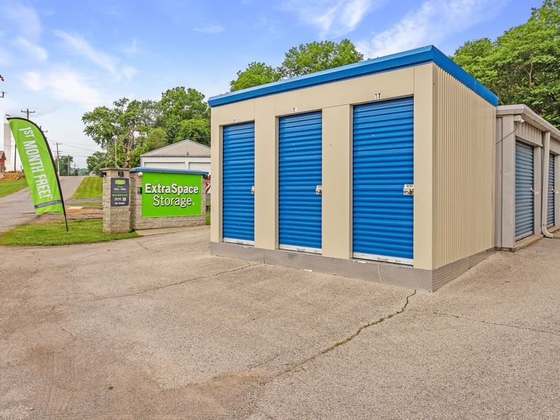 Beauty Image - Storage Express at 1054 W 2nd St, Madison, IN 47250