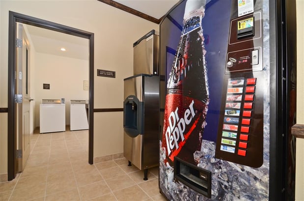 Images Best Western Plus Emory at Lake Fork Inn & Suites