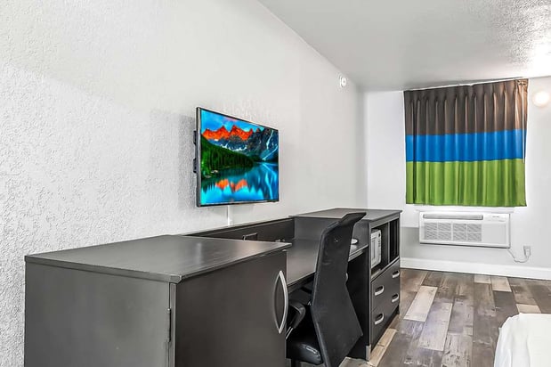 Images SureStay by Best Western Oklahoma City West