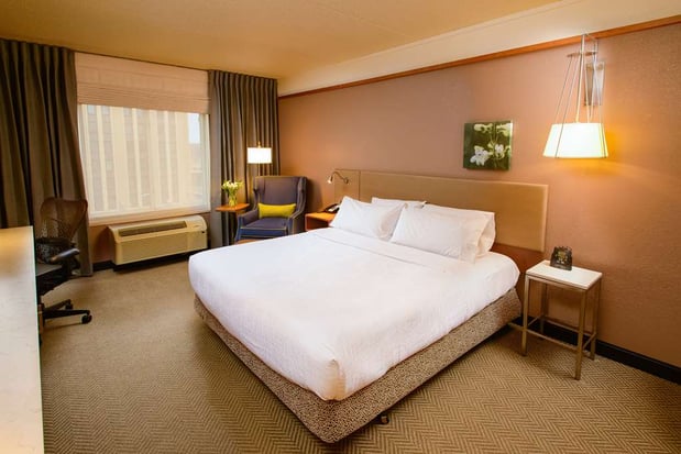 Images Hilton Garden Inn Rochester Downtown