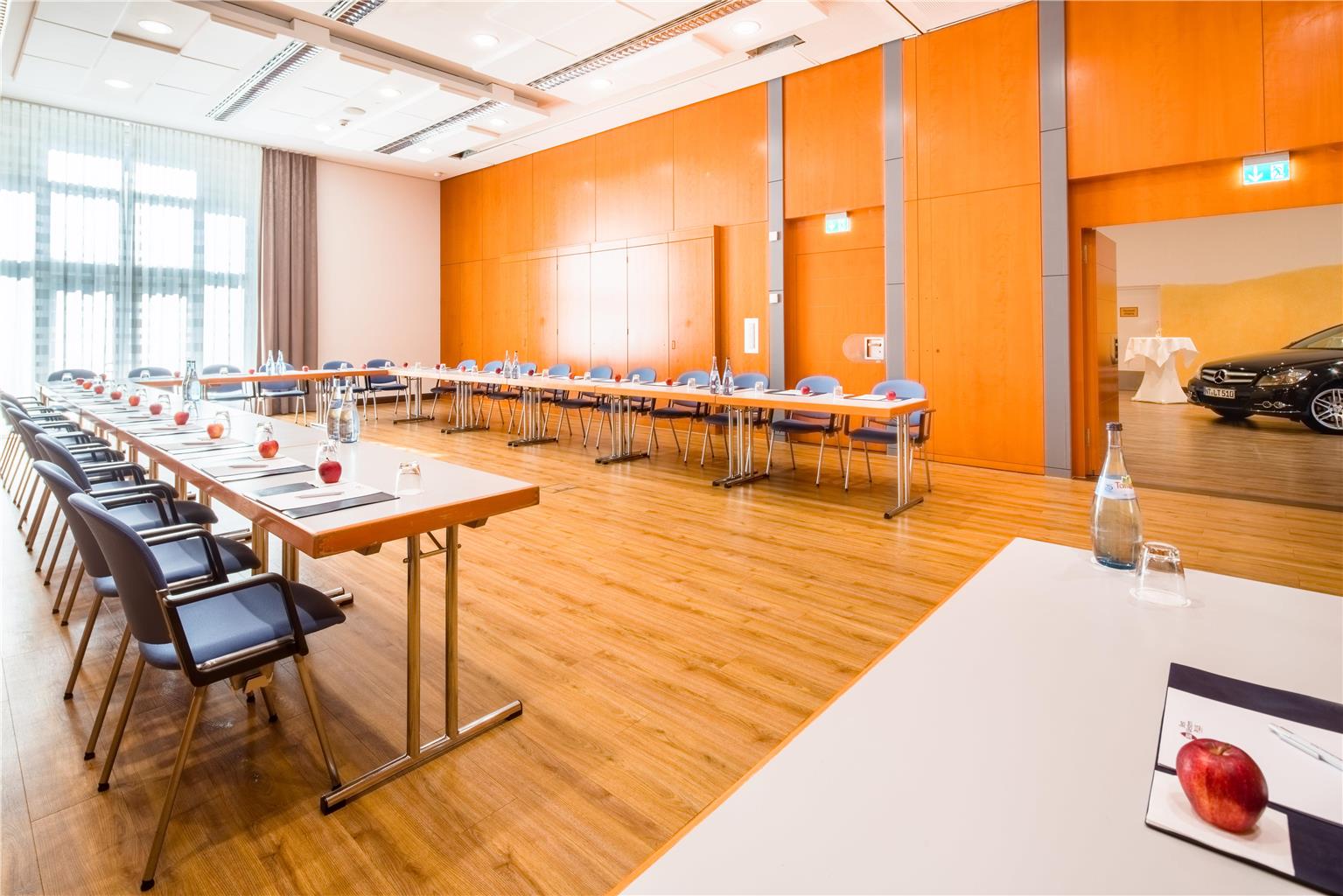 Best Western Plus Hotel Am Schlossberg, Europastrasse 13 in Nuertingen