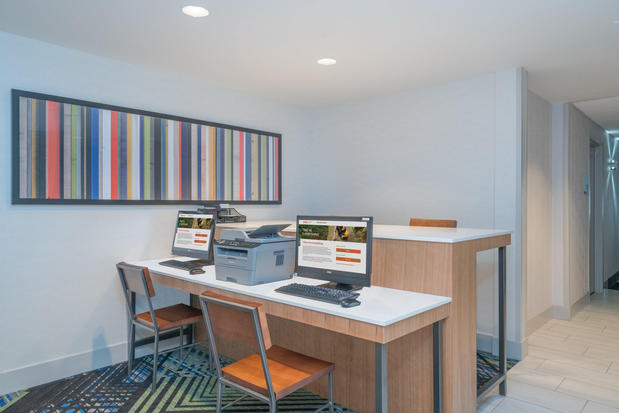 Images Holiday Inn Express Radcliff - Fort Knox, an IHG Hotel