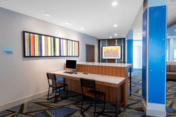 Images Holiday Inn Express & Suites Phoenix - Airport North by IHG