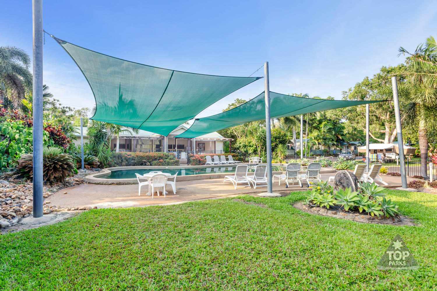 Images Cooktown Holiday Park