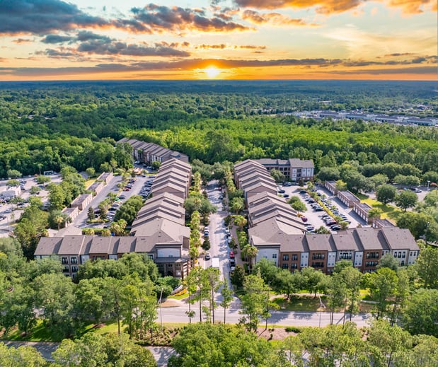 Images MAA Town Center