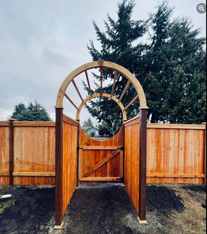 This is an example of one of the many styles if gates we offer for your fencing build.