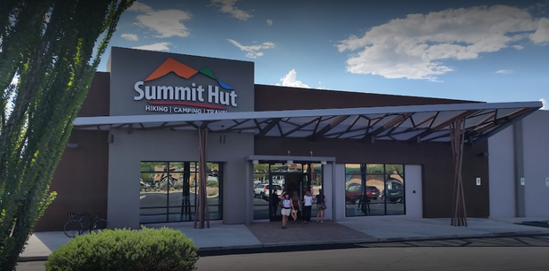 Images Summit Hut