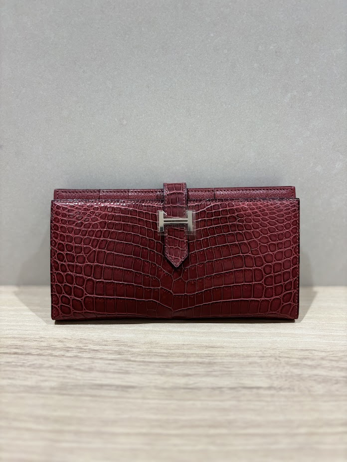 Images KOMEHYO（コメ兵）買取センターリバーウォーク北九州