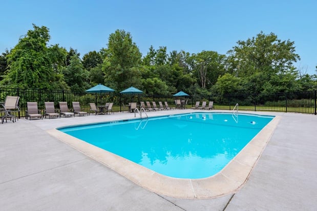 Images Hillcrest Village Apartment Homes