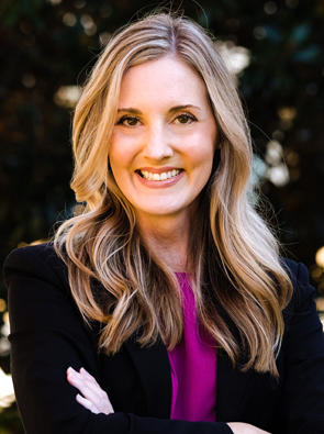 Jaclyn Baker headshot