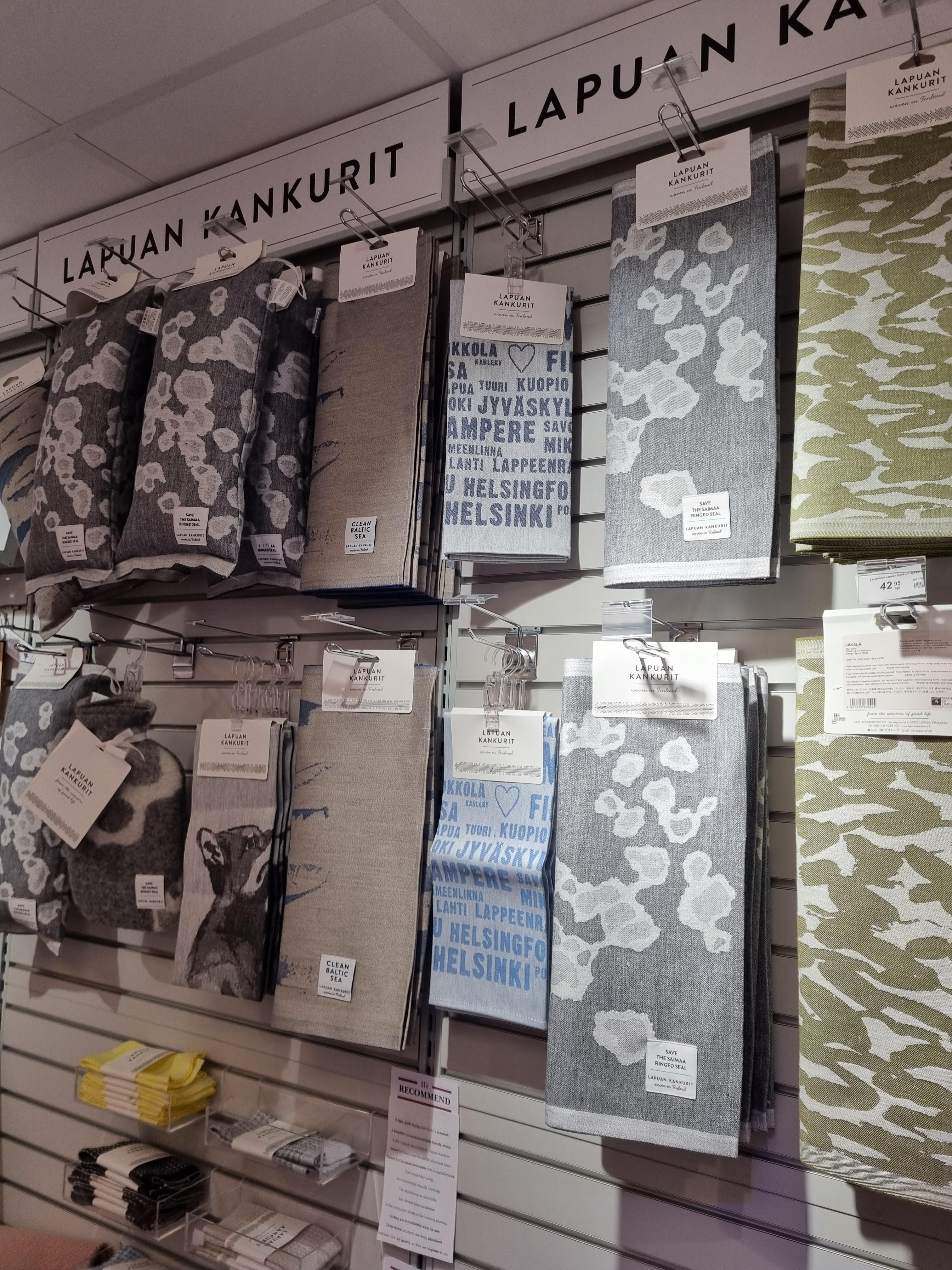 Images Suomalainen Kirjakauppa Vantaa Lentoasema Portti 29