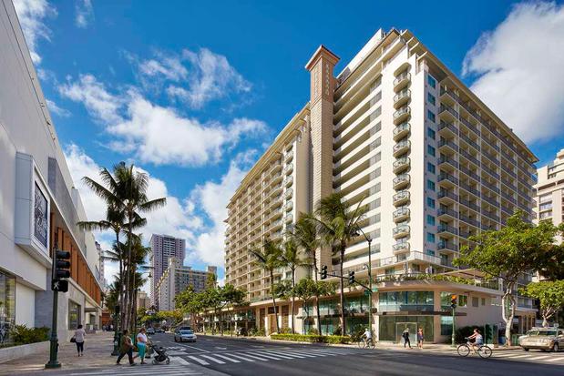 Images Hilton Garden Inn Waikiki Beach