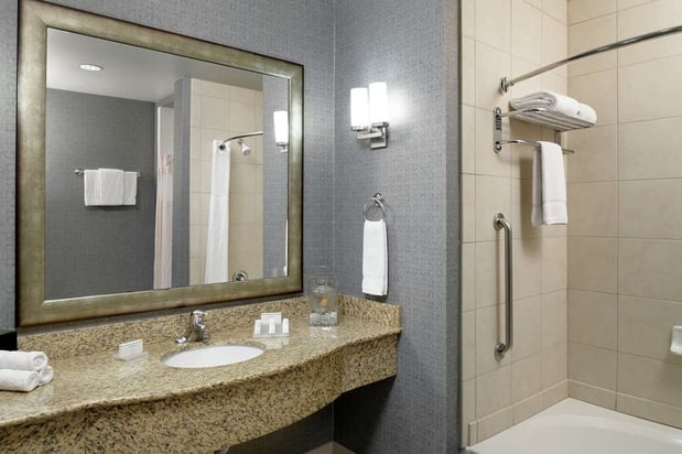 Images Hilton Garden Inn Phoenix North Happy Valley