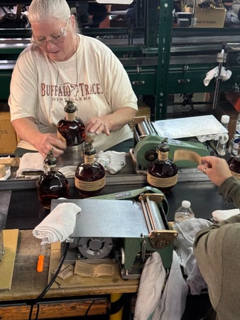 Images Sip Kentucky Bourbon Tours