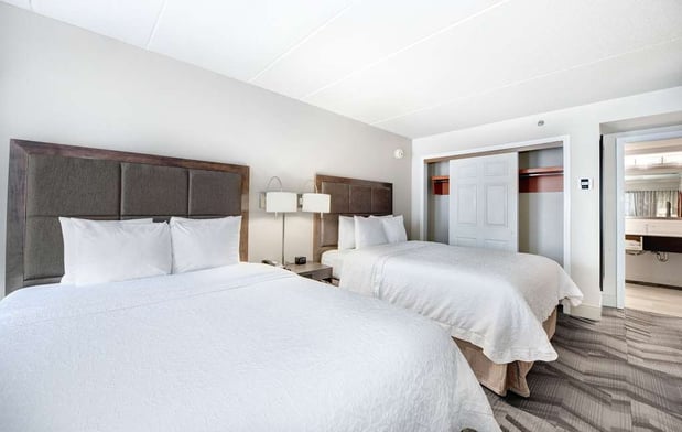 Images Hampton Inn & Suites Atlanta-Galleria