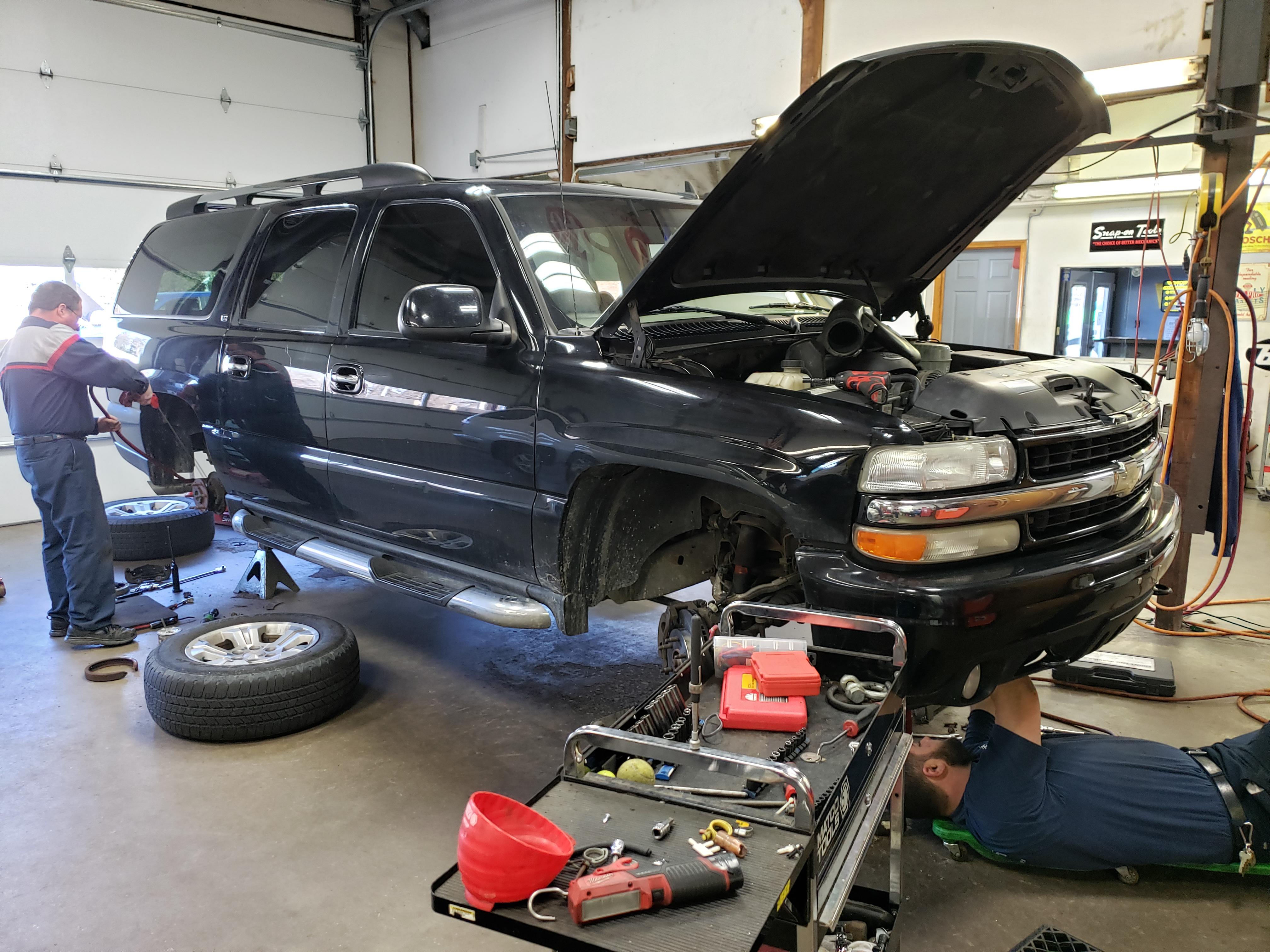 Voignier's Auto Repair Photo