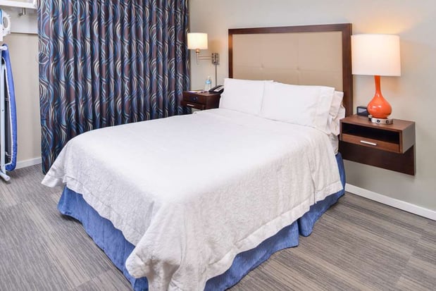 Images Hampton Inn Seattle-Airport