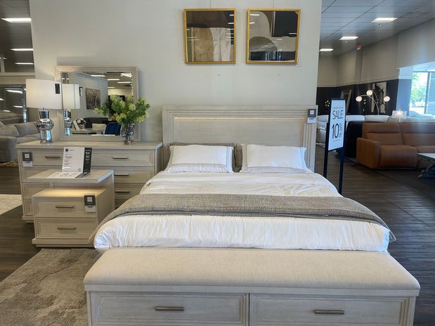 Images Value City Furniture