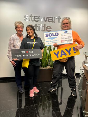 Images Mary Kay Beckman, REALTOR - Keller Williams Realty Las Vegas