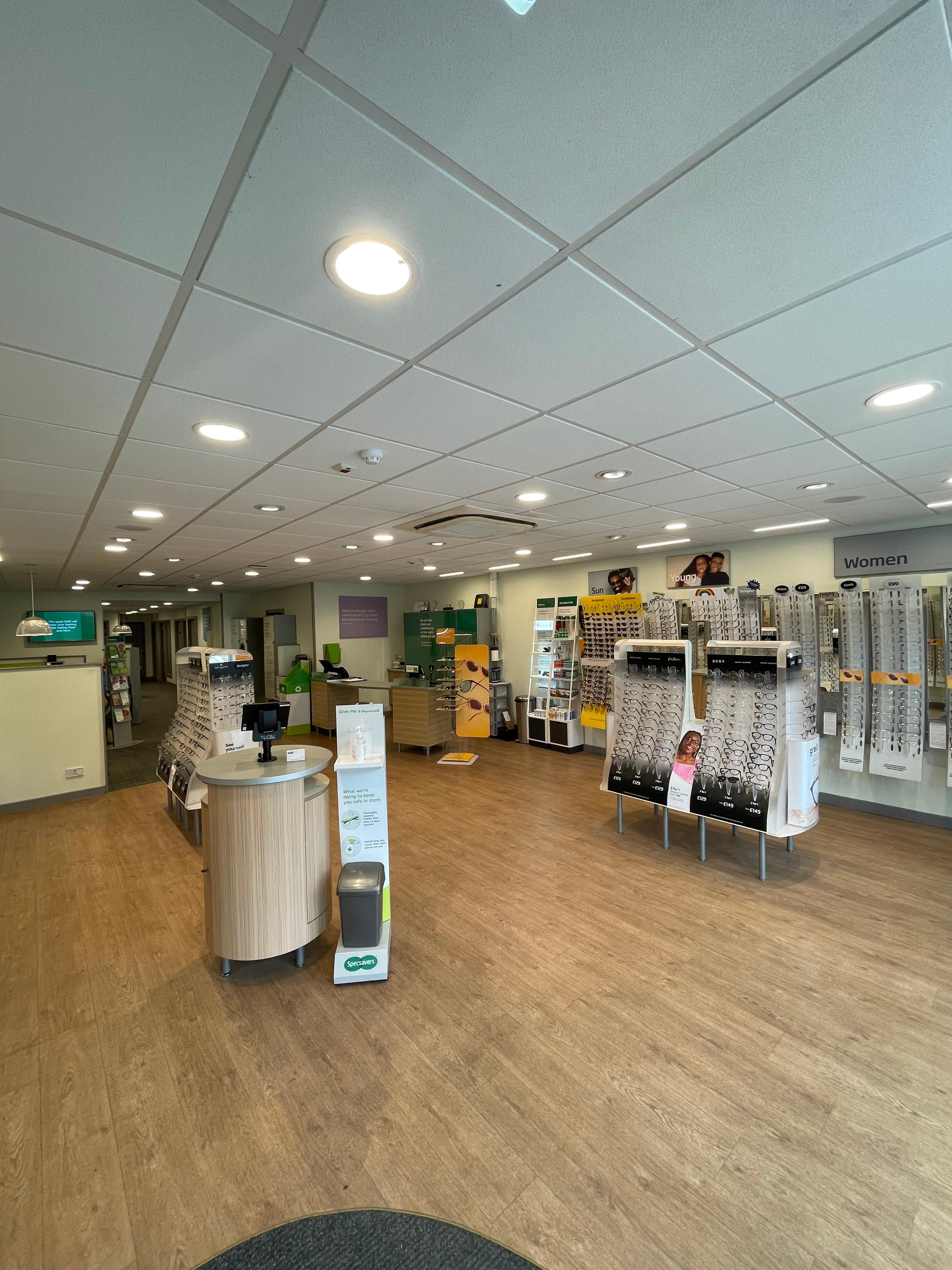 Images Specsavers Opticians and Audiologists - Lanark