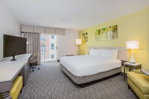 Images Hilton Garden Inn Orange Beach Beachfront