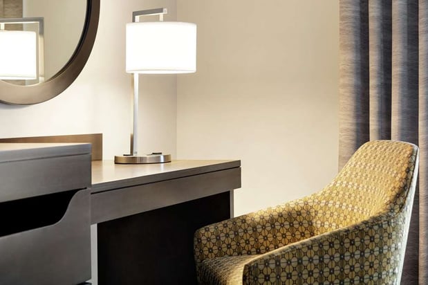 Images Hampton Inn & Suites Greenville-Downtown-RiverPlace