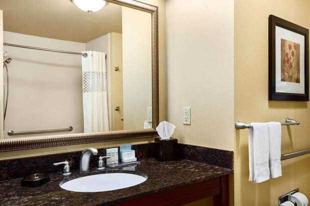 Images Hampton Inn & Suites Mission