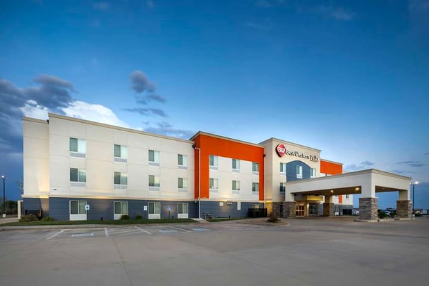 Images Best Western Plus Pratt