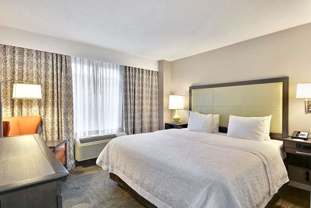 Images Hampton Inn Alexandria-Old Town/King St. Metro