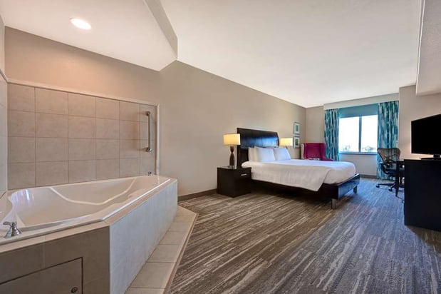 Images Hilton Garden Inn San Bernardino
