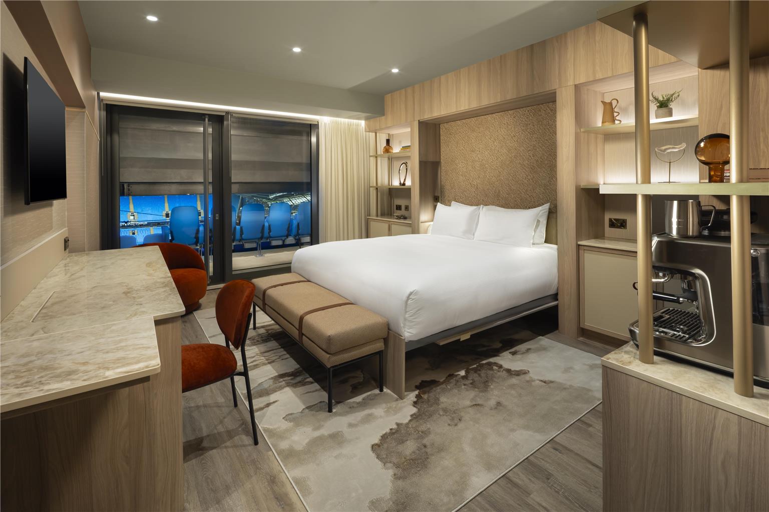 Pitch View Room