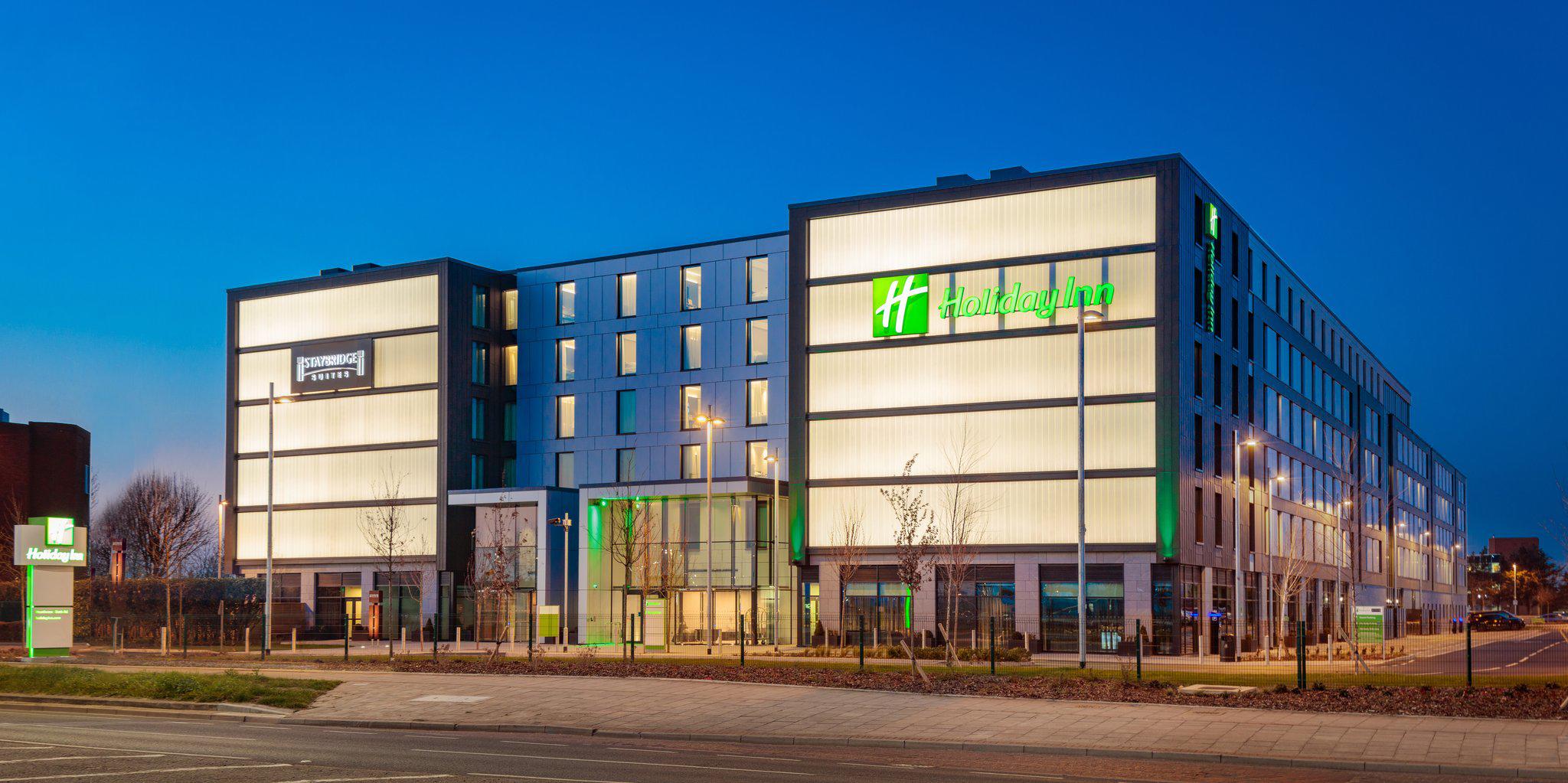 Holiday Inn London - Heathrow Bath Road, an IHG Hotel West Drayton 020 3962 5800