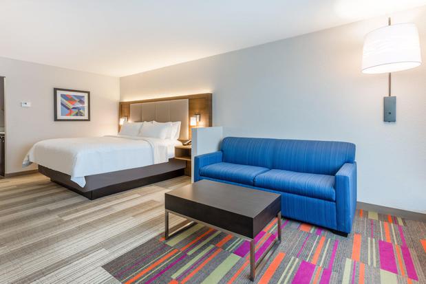 Images Holiday Inn Express & Suites Florence - Cincinnati Airport by IHG
