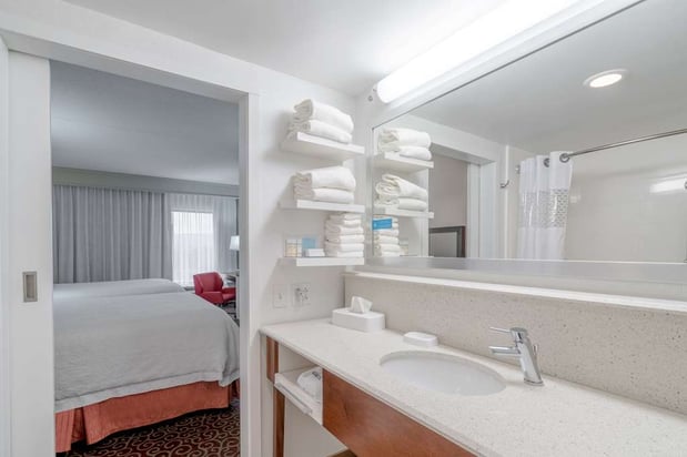 Images Hampton Inn Frostburg