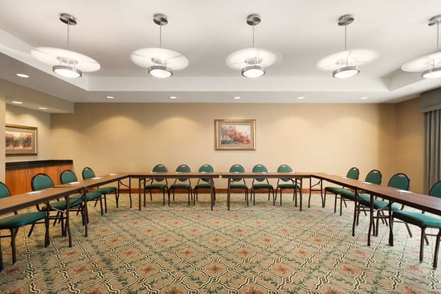 Images Hampton Inn & Suites Williamsburg-Central
