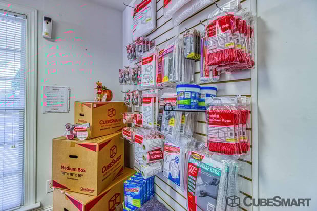 Images CubeSmart Self Storage