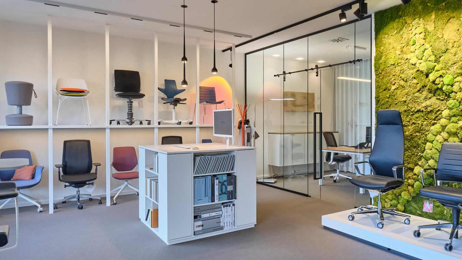 officem Büromöbel Büroeinrichtung München Büroplanung, Zielstattstraße 34 in München