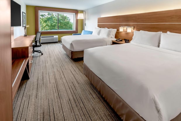 Images Holiday Inn Express & Suites Milwaukee – West Allis by IHG