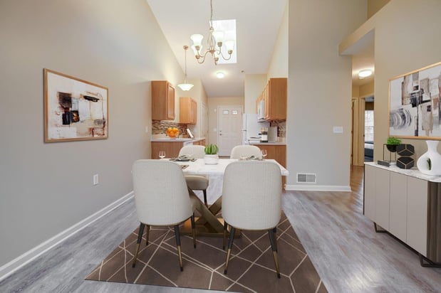 Images Saratoga Crossing Apartments & Townhomes