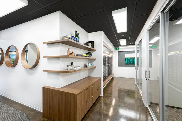 Images Lucid Private Offices - Cumberland / The Battery
