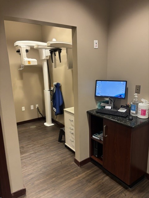 Dental equipment, Highland Family Dentistry. Dentist in Highland, IL. 