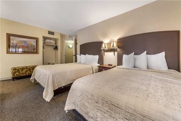 Images Best Western Plus The Normandy Inn & Suites