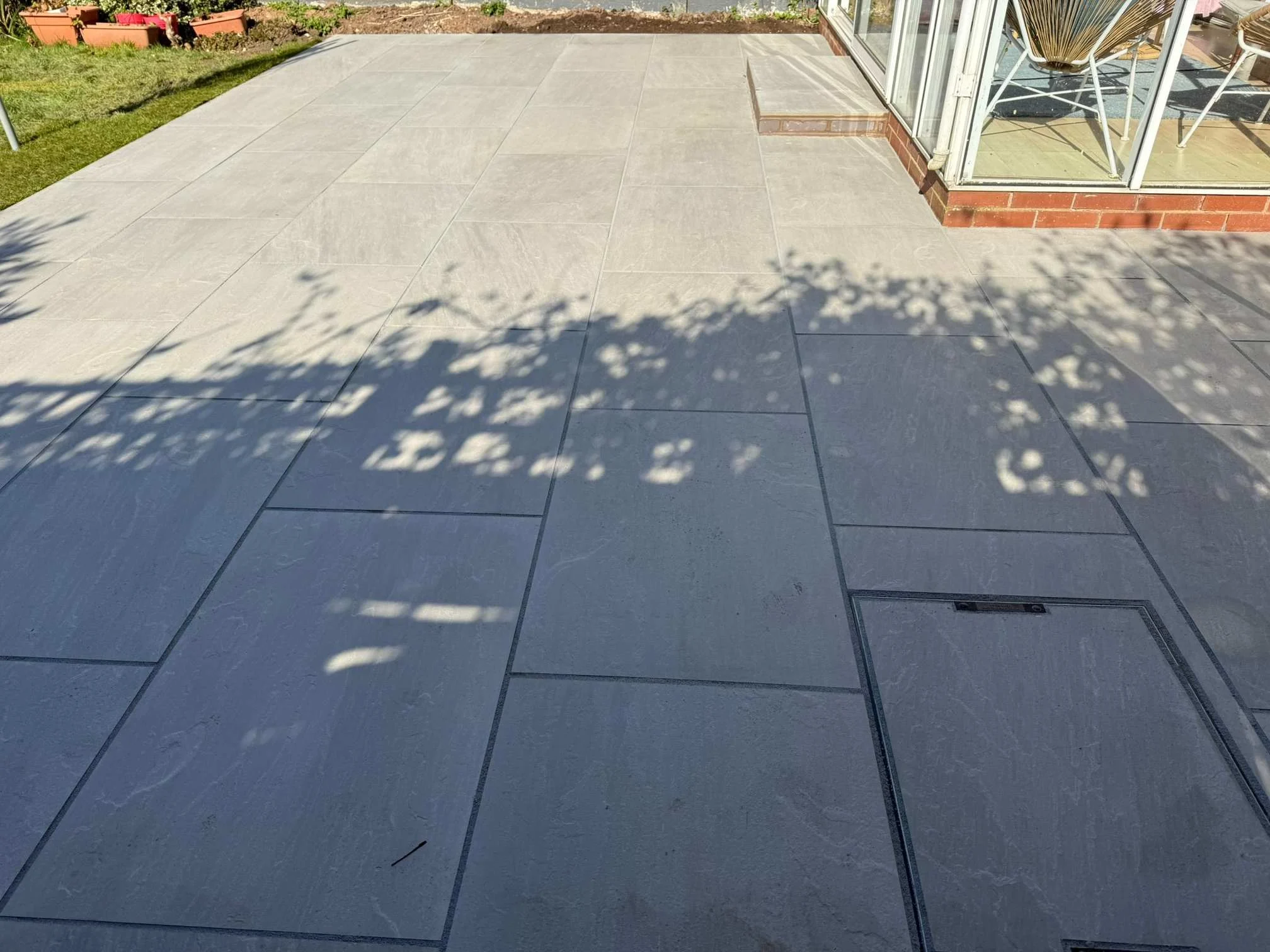 Images Dickens Heath Paving