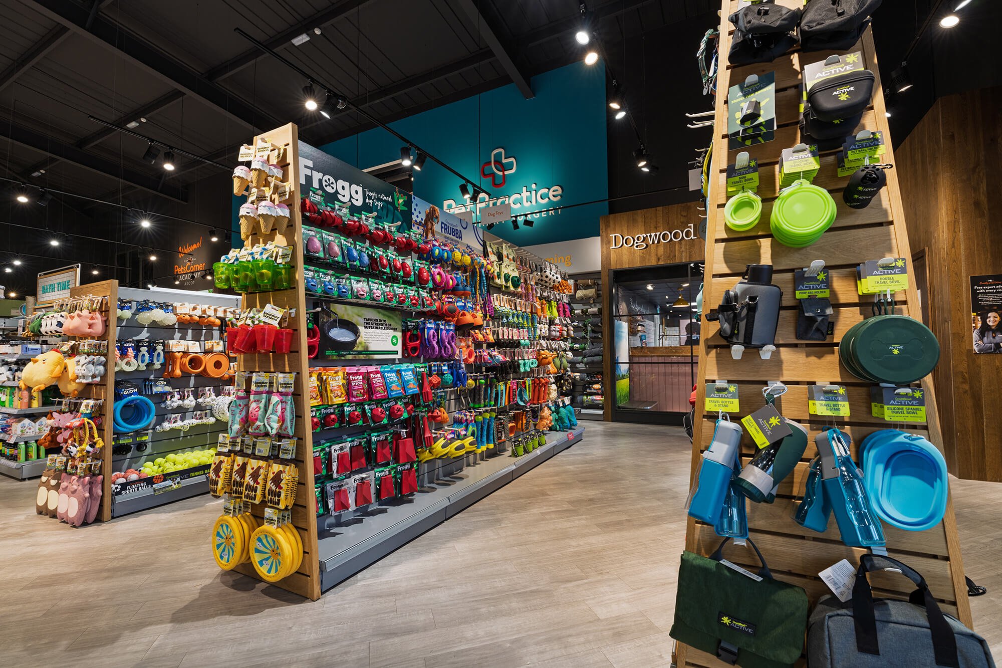 Pets Corner Ascot Interior