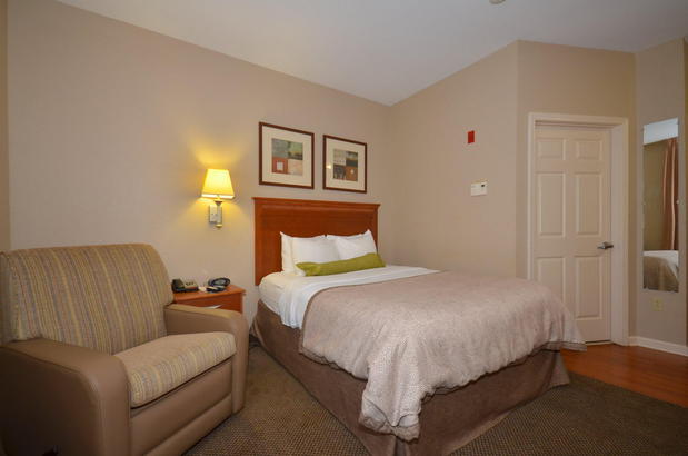 Images Candlewood Suites Clarksville by IHG