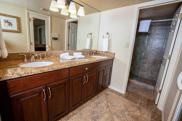 Images Scottsdale Plaza Resort